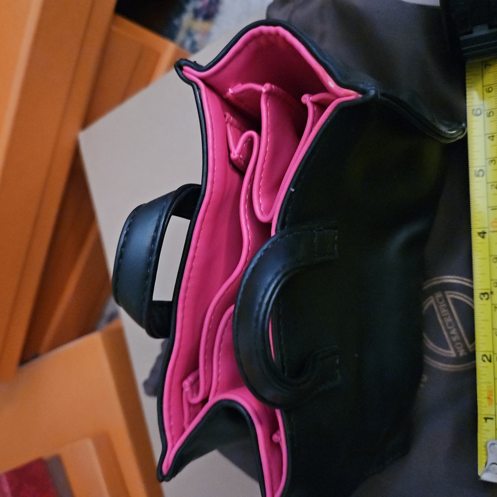 Small Bag/Insert - Picture 8 of 9